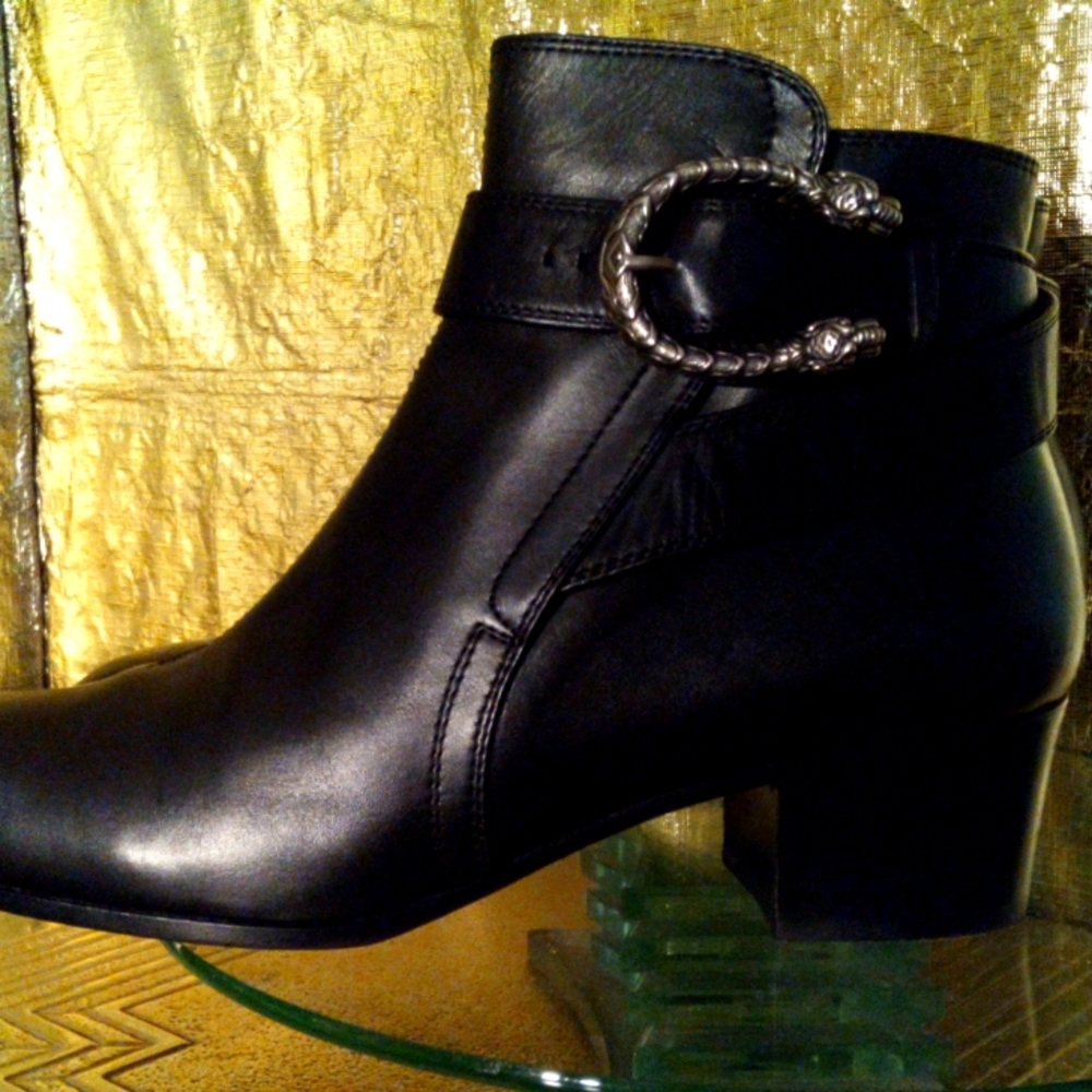 Gucci Dionysus ankle boots